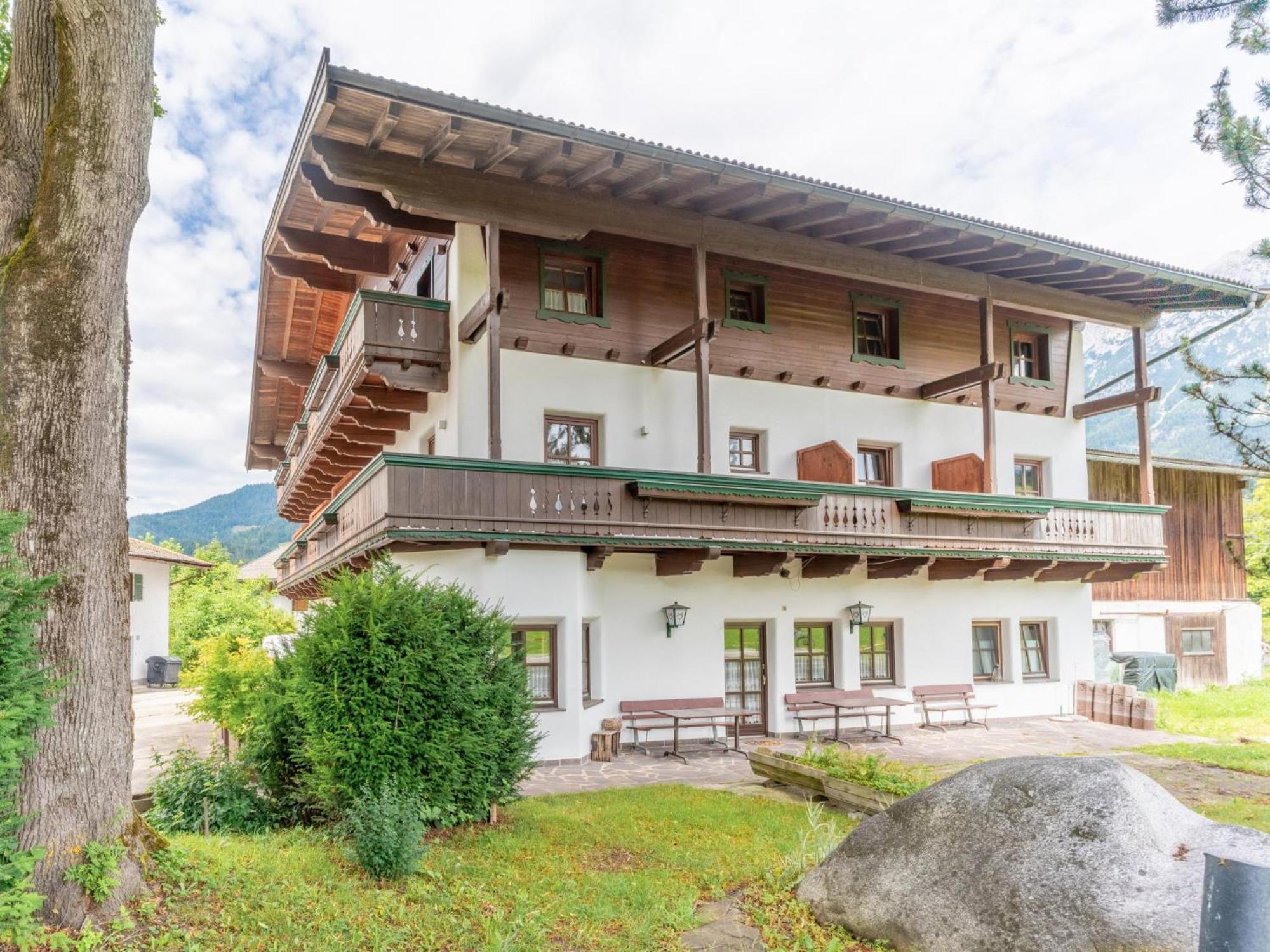 Pension Blaiken Xl Scheffau am Wilden Kaiser Exterior foto